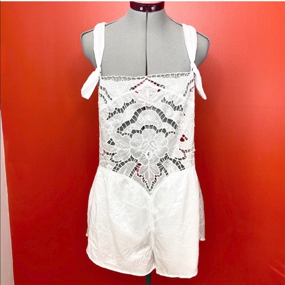 NWOT FREE PEOPLE Elevation Onsie Romper Coverup - Picture 7 of 15